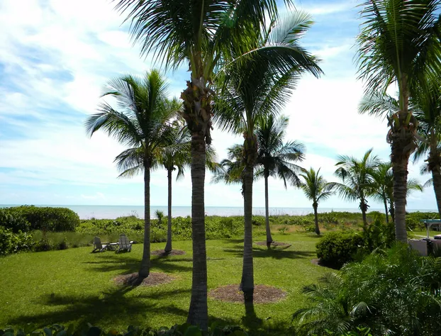 Gulf Breeze Cottages hotel detail image 4
