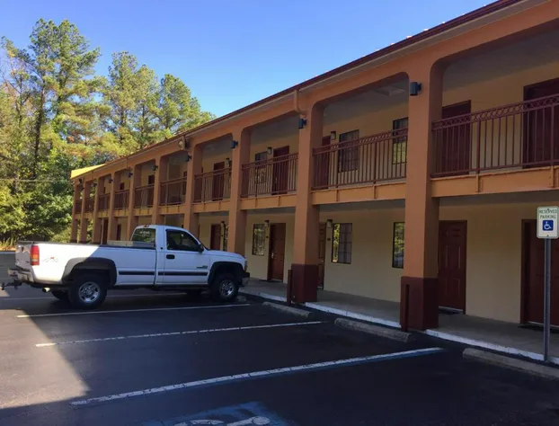 Red Roof Inn & Suites Jackson - Richland hotel detail image 3