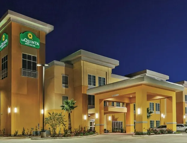 La Quinta Inn & Suites by Wyndham Jourdanton - Pleasanton hotel detail image 2