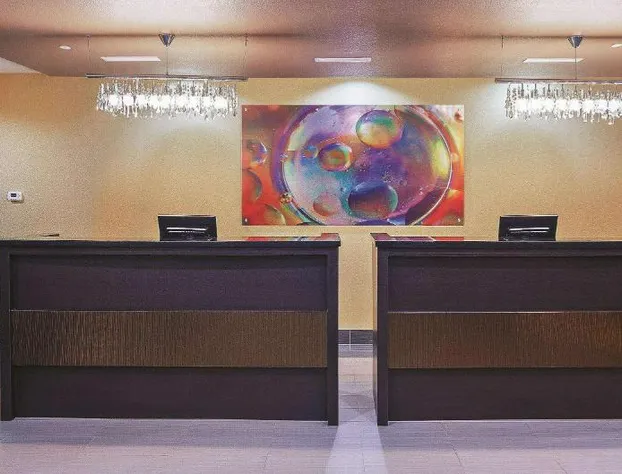 La Quinta Inn & Suites by Wyndham Jourdanton - Pleasanton hotel detail image 4