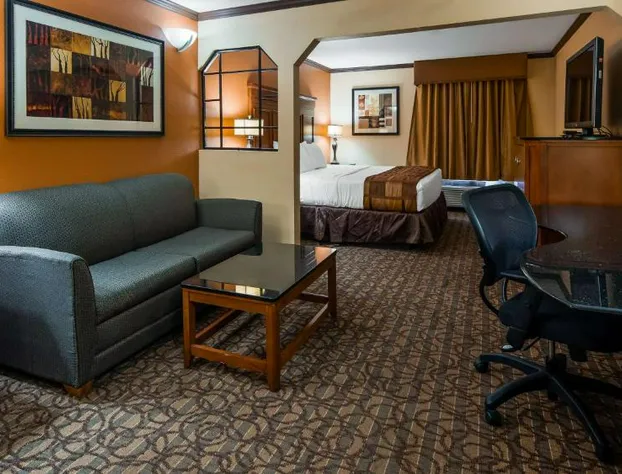 Best Western Plus Midwest Inn & Suites hotel detail image 4