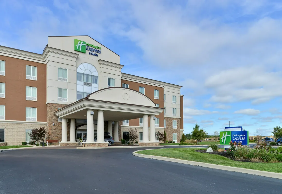 Holiday Inn Express Hotel & Suites Terre Haute by IHG hotel hero