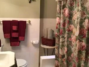 Brookview Manor Inn hotel detail image 2