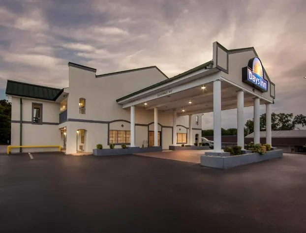 Days Inn by Wyndham Lexington hotel detail image 4