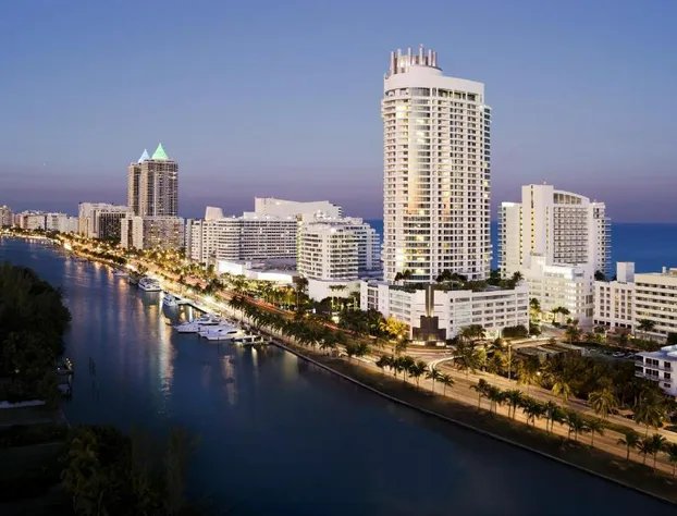 Fontainebleau Miami Beach hotel detail image 1