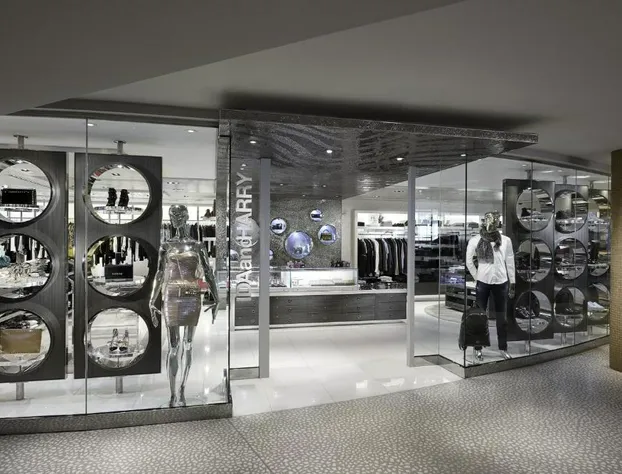 Fontainebleau Miami Beach hotel detail image 3