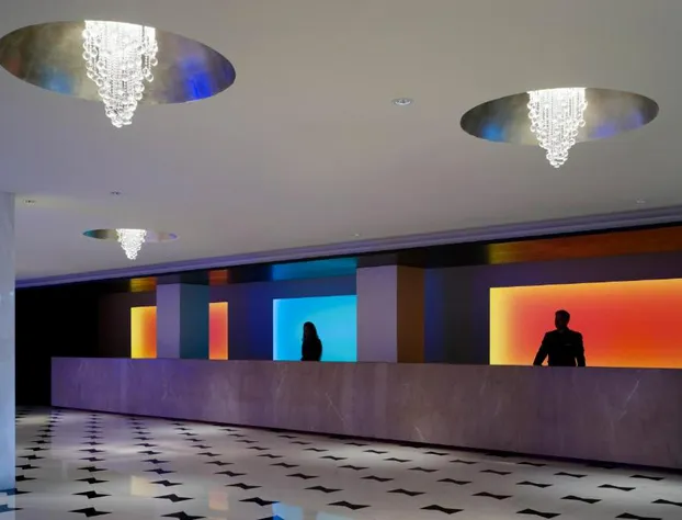 Fontainebleau Miami Beach hotel detail image 4