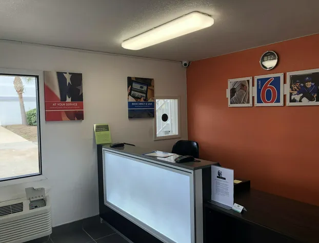 Motel 6 Brunswick, GA hotel detail image 4