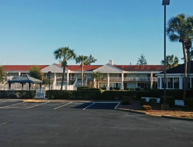 Motel 6 Brunswick, GA hotel detail image 4