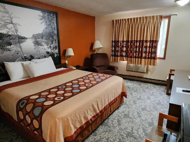 Hotel Iron Mountain Inn & Suites hotel detail image 4