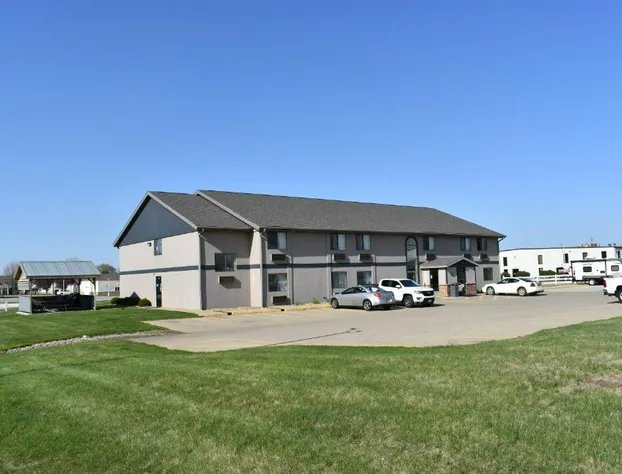 Heartland Hotel and Suites hotel detail image 3