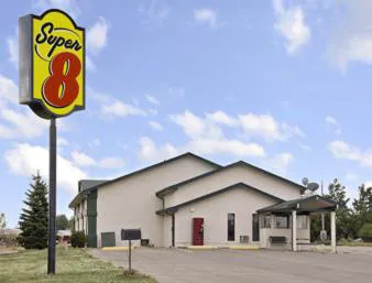 Super 8 by Wyndham Miller hotel hero