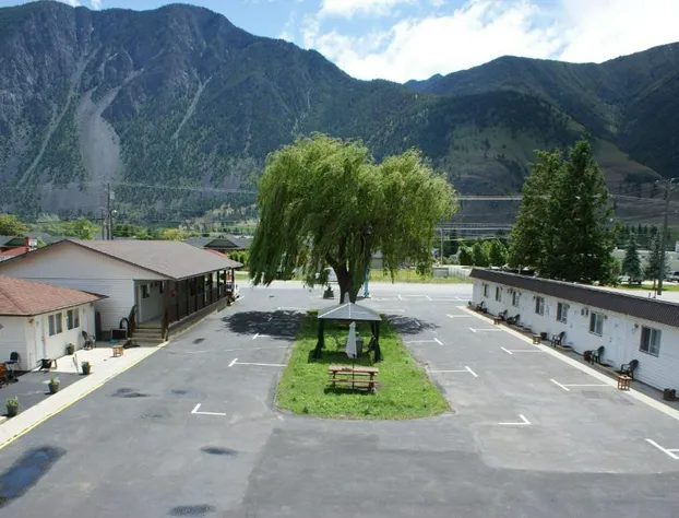 Elks Motel hotel detail image 2