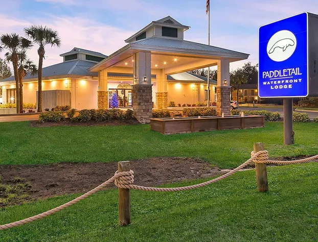 PaddleTail Waterfront Lodge, Trademark Collection by Wyndham hotel detail image 3