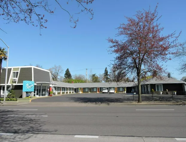 Signature Inn Eugene hotel detail image 4