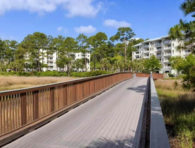 Marriott's SurfWatch hotel detail image 4