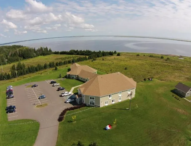 Villegiature Deux Rivieres Resort hotel detail image 2