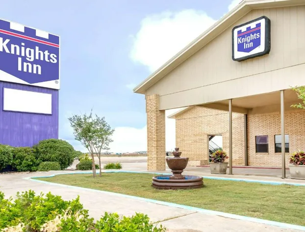 Knights Inn Slaton hotel detail image 1