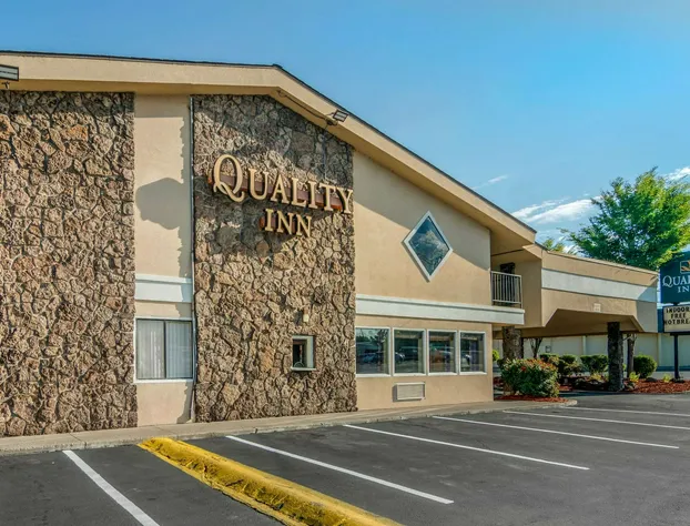 Quality Inn Klamath Falls - Crater Lake Gateway hotel detail image 3