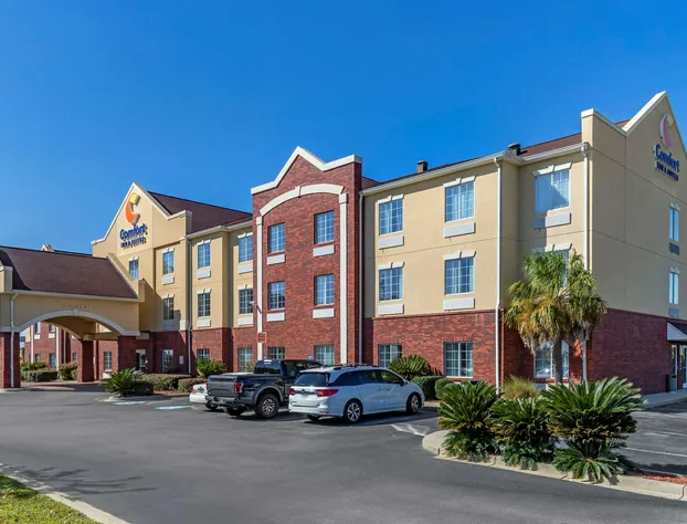 Comfort Inn & Suites Orangeburg hotel detail image 1