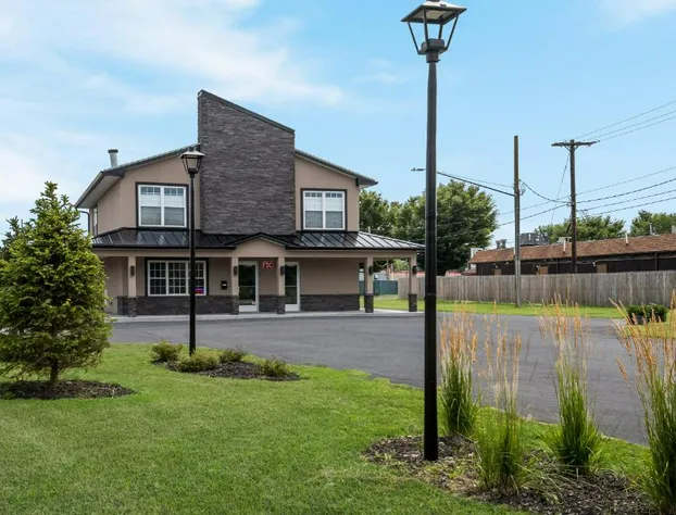 Americas Best Value Inn Farmington hotel detail image 4