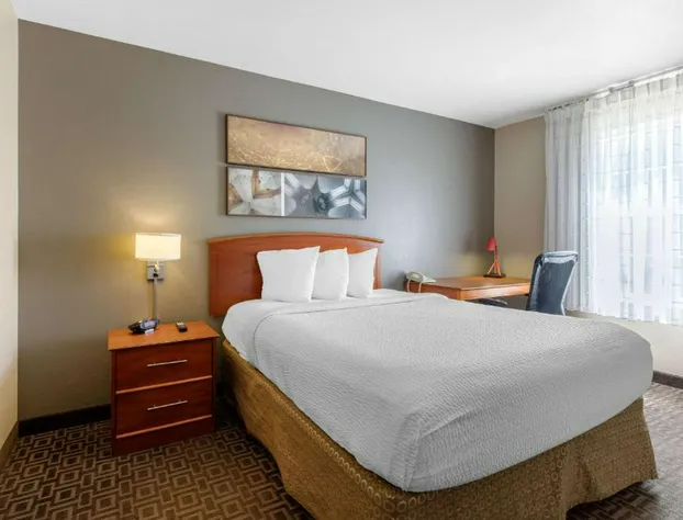 Suburban Studios Birmingham Homewood I-65 hotel detail image 2