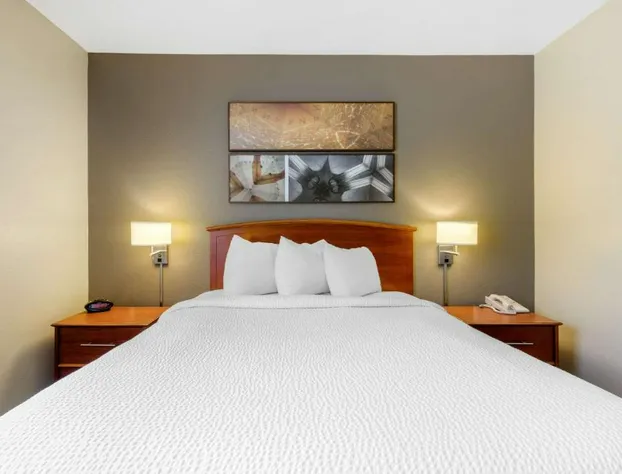 Suburban Studios Birmingham Homewood I-65 hotel detail image 4