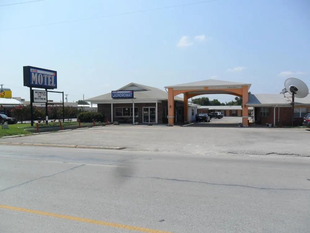 A OK Motel hotel hero