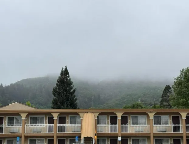 Quality Inn Ukiah hotel detail image 2