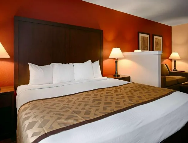 Best Western Dallas Inn & Suites hotel detail image 4