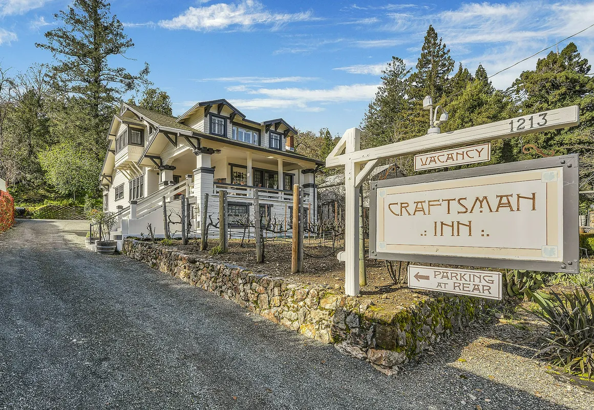 Craftsman Inn hotel hero