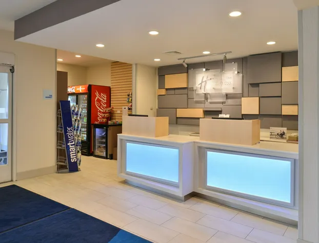 Holiday Inn Express and Suites Stevens Point by IHG hotel detail image 4