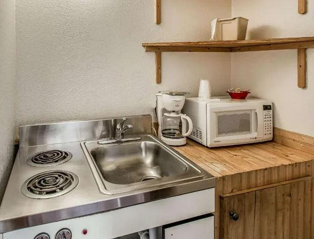 Rodeway Inn Rifle hotel detail image 4