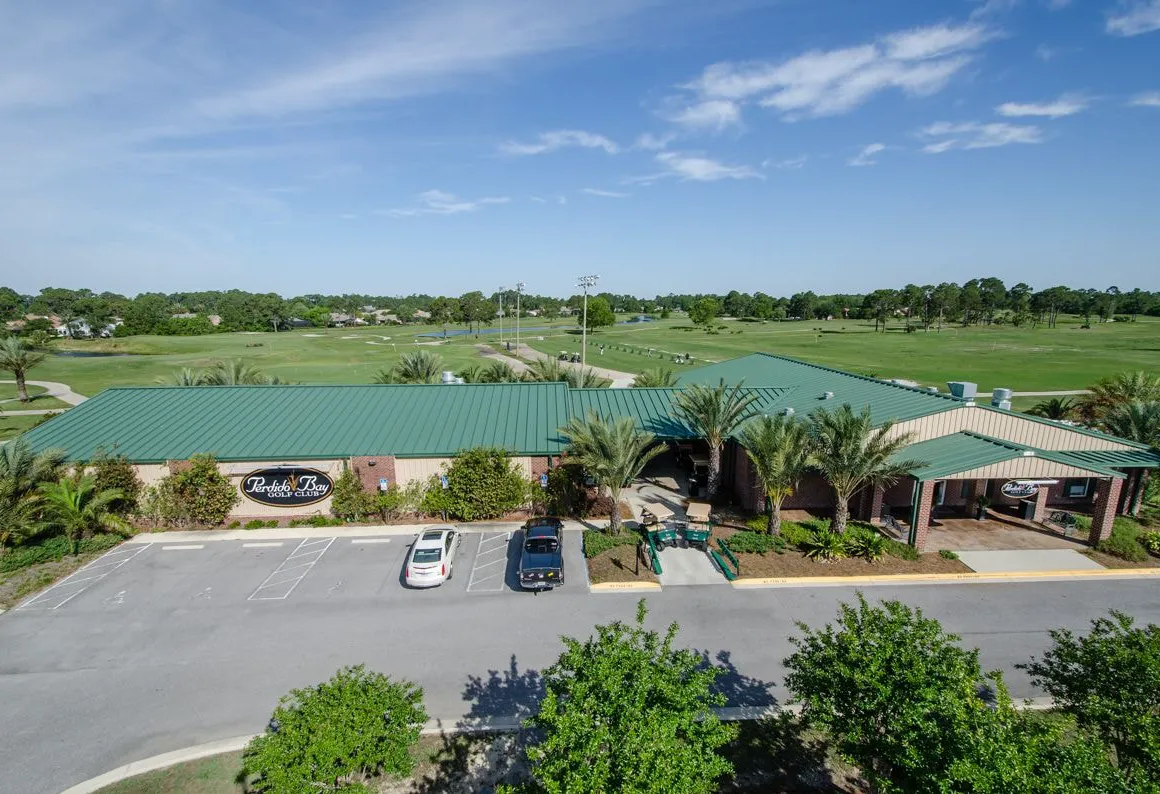 Cottages on the Green hotel hero