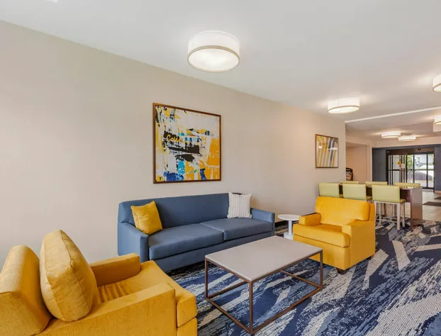 Comfort Inn River's Edge hotel detail image 4