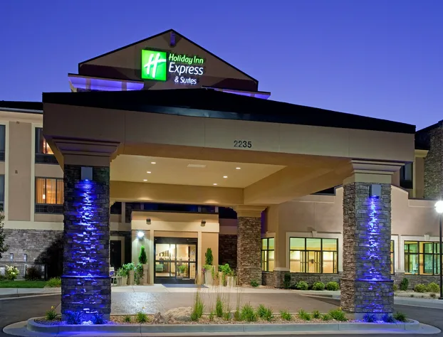 Holiday Inn Express & Suites Logan by IHG hotel detail image 1
