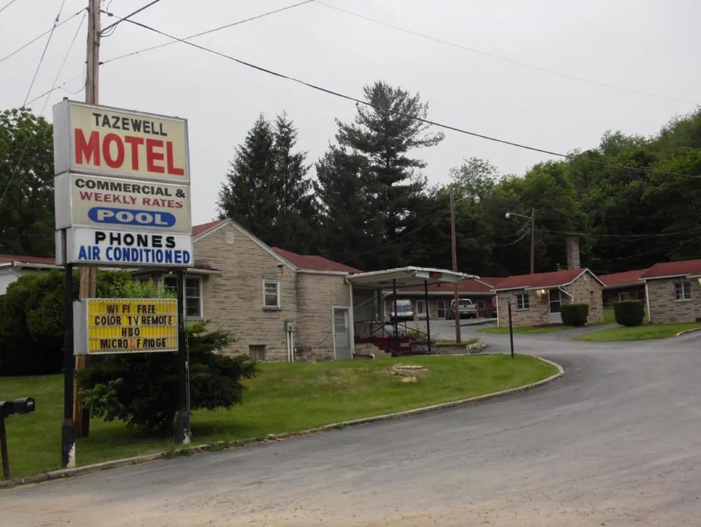 Tazewell Motel hotel hero