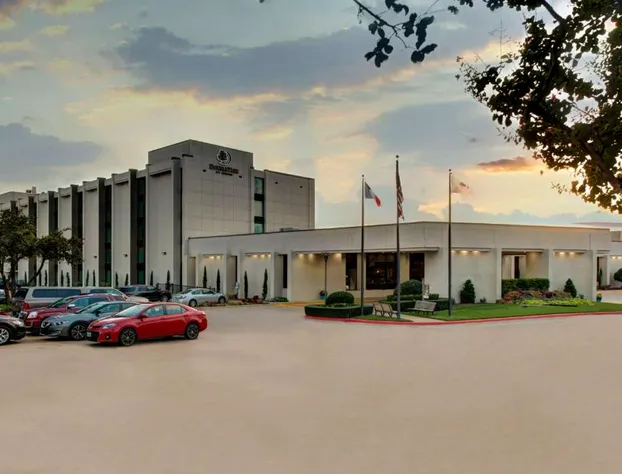 DoubleTree by Hilton Hotel Arlington DFW South hotel detail image 1