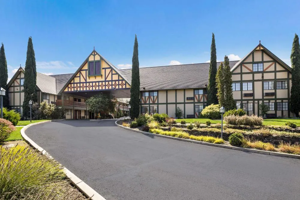 Best Western Windsor Inn hotel hero