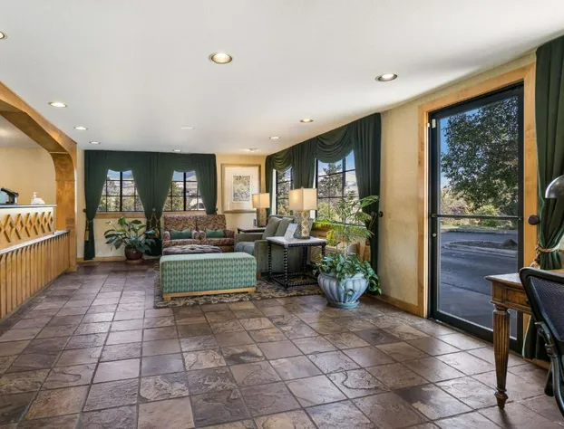 Best Western Windsor Inn hotel detail image 4