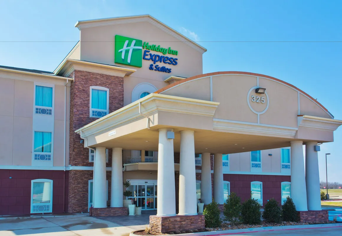 Holiday Inn Express Hotel & Suites Alvarado by IHG hotel hero