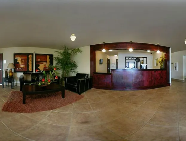 Franklin Inn & Suites hotel detail image 1