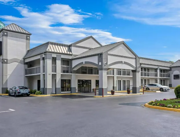 Quality Inn Fort Campbell hotel detail image 3