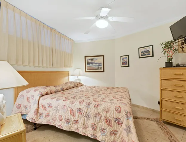 Castle Kona Reef a Condominium Resort hotel detail image 1