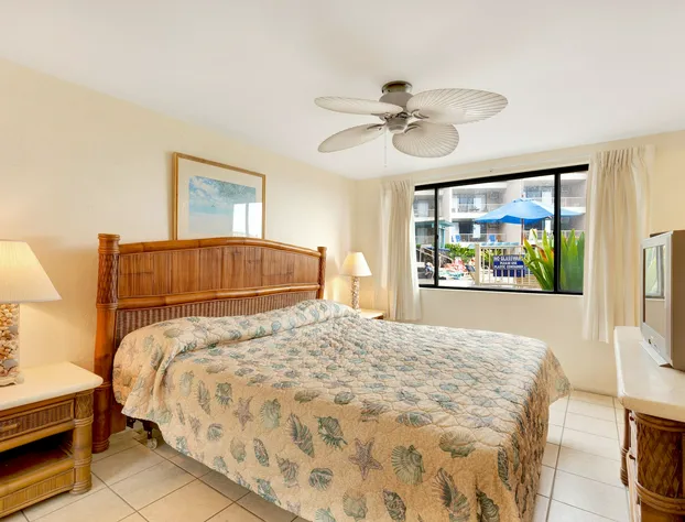 Castle Kona Reef a Condominium Resort hotel detail image 4