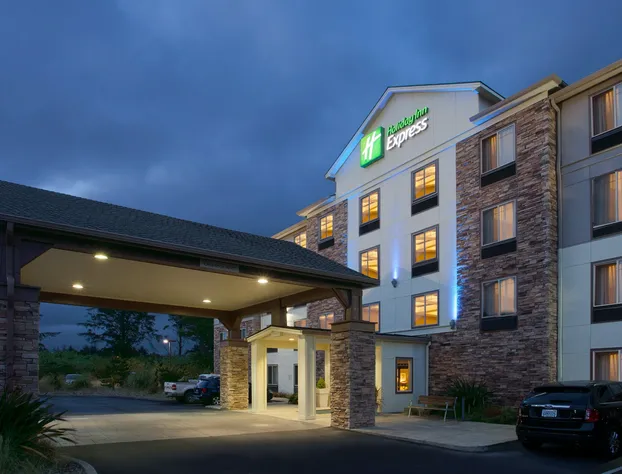 Holiday Inn Express Hotel & Suites NEWPORT by IHG hotel detail image 3