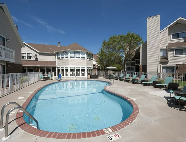 Sonesta ES Suites Minneapolis-St. Paul Airport hotel detail image 3