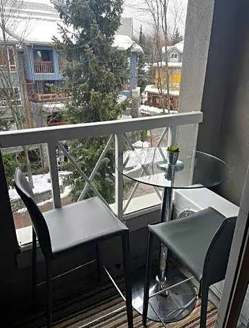 Town Plaza Suites by Golden Dreams hotel detail image 2