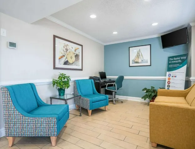 Suburban Studios of Wilmington hotel detail image 4