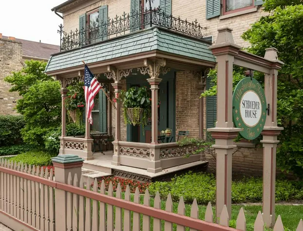 Washington House Inn hotel detail image 1